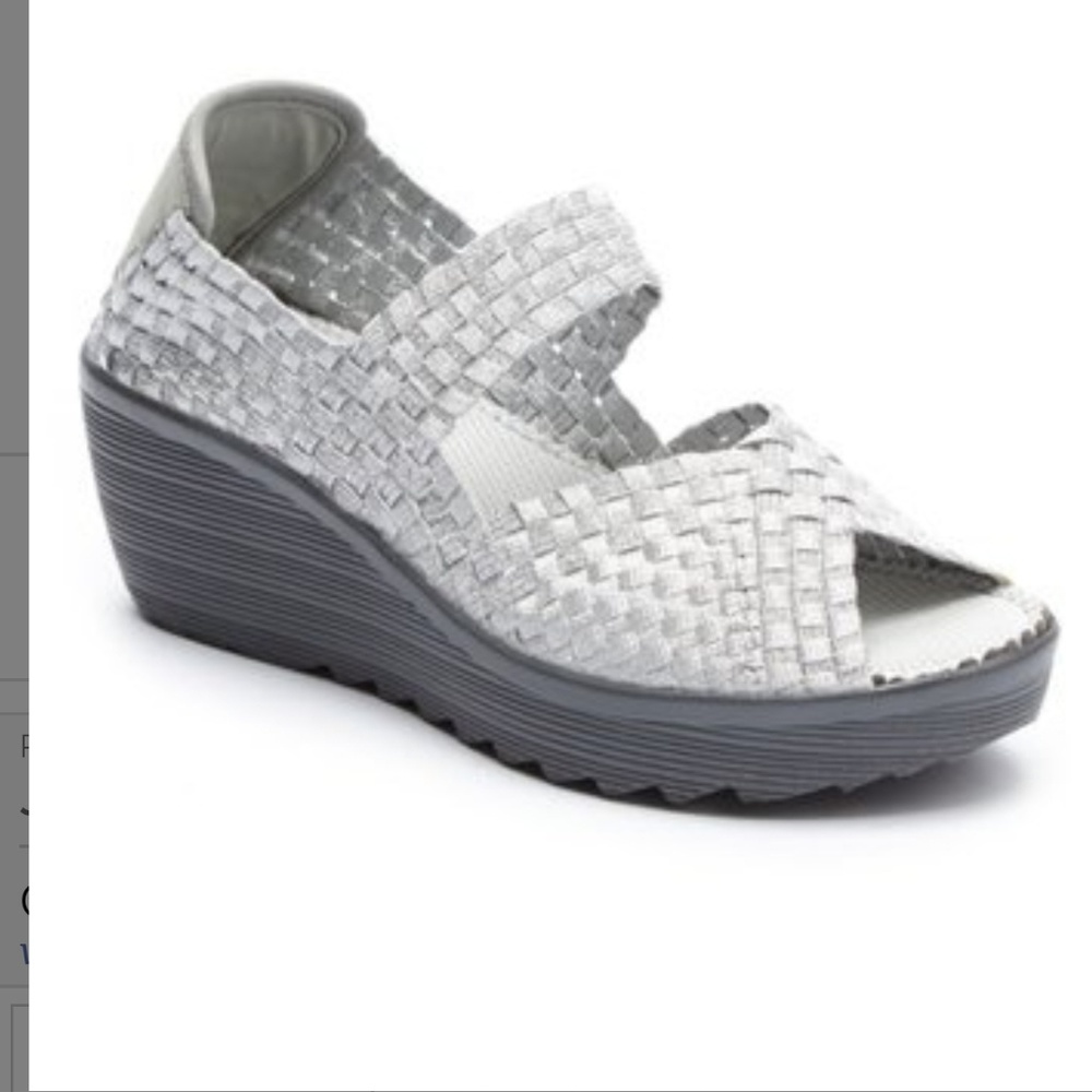 Silver Metallic Sabeen Mary Jane